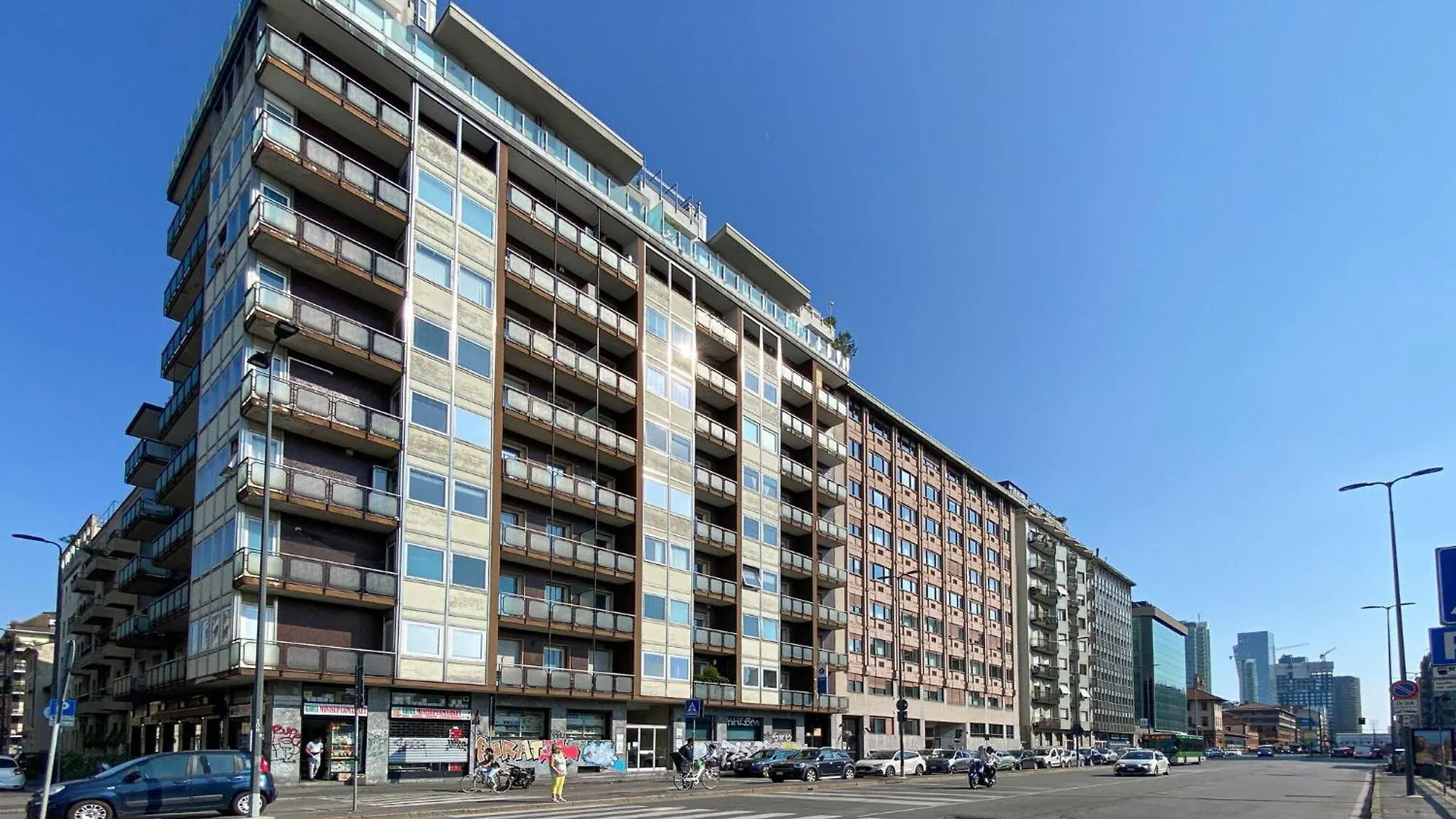 Apartment Melchiorre Gioia Vista Alpi With Terrace By Halldis Milan